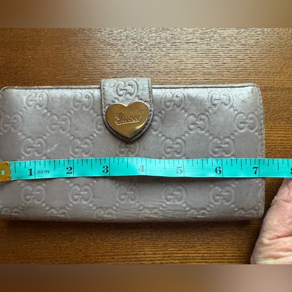Gucci Guccissima GG Gold Heart Silver Leather Long Wallet W/COA - Picture 15 of 16